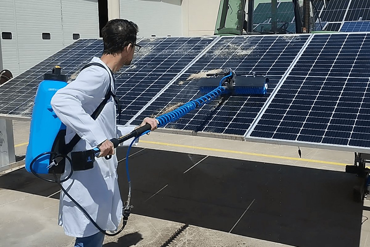 Solar Panel Cleaning